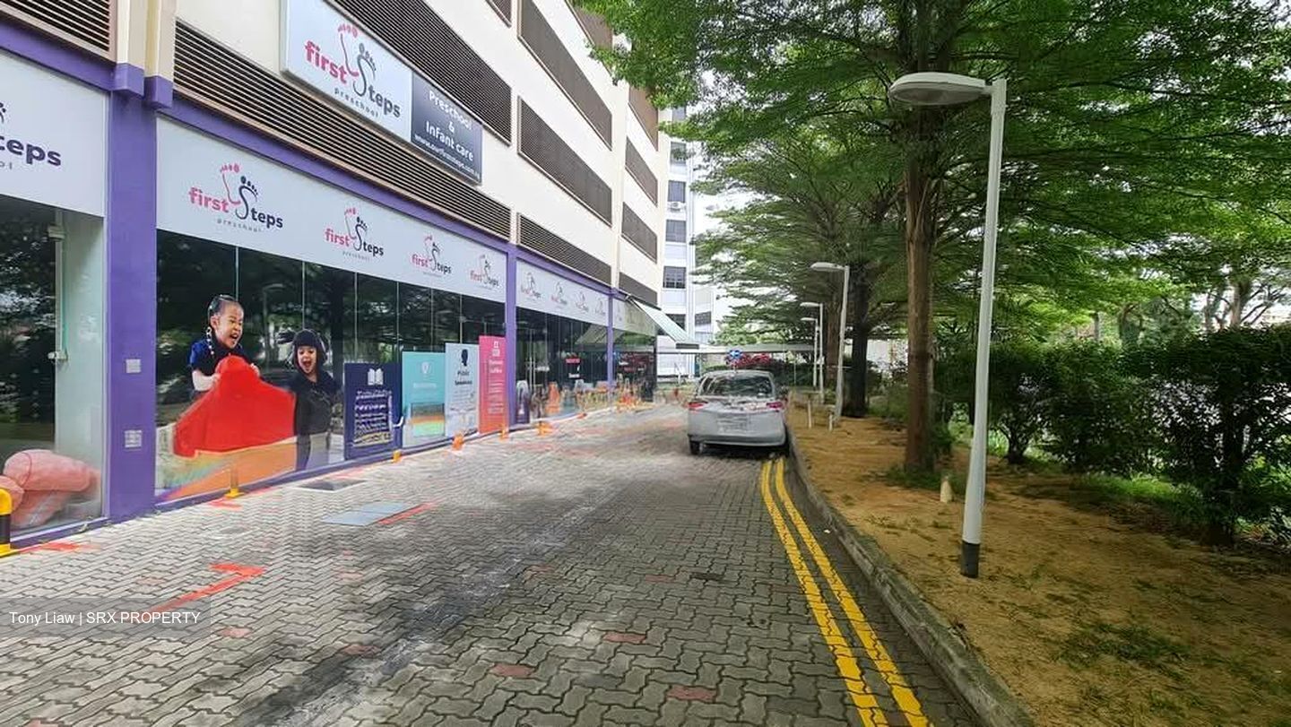 The Crescent @ Kallang (D13), Factory #567428241